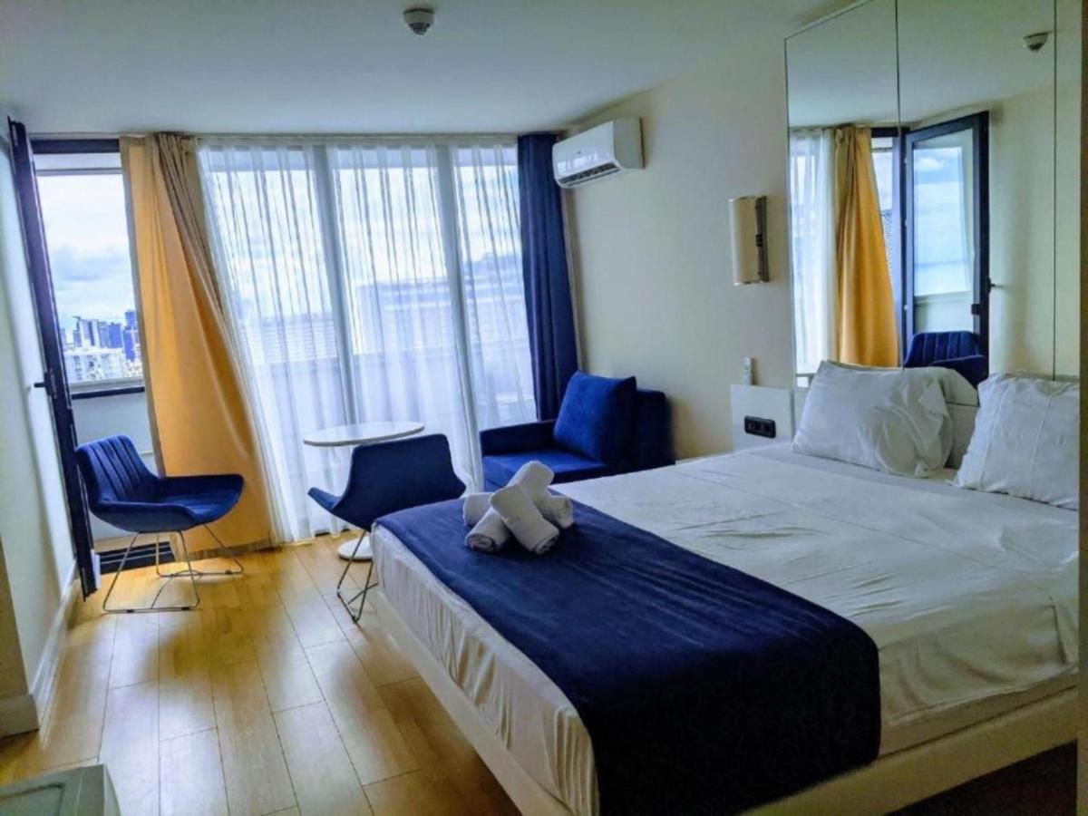 Black Sea Aparthotel Orbi City Batumi Bagian luar foto